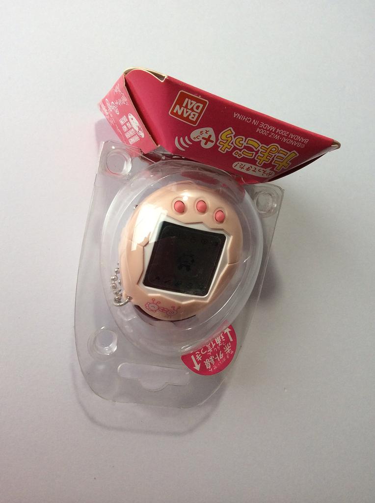 Тамагочи Плюс Розовый (один предмет)