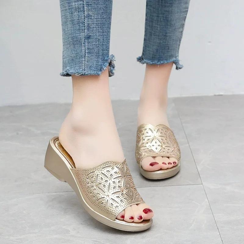 Female Shoes On Sale Brand Open Toe Women's Slippers Fashion Office Slippers Women Crystal Round Toe Wedges Women's Sandals