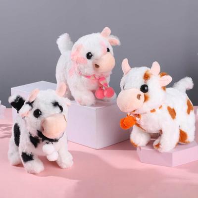 Электрическая плюшевая игрушка молочная корова для детей, ходячая, интерактивная, мычащая, кивающая, робот, шарф, плюшевая игрушка корова, малыши, образовательная, симуляция животного