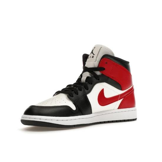 Jordan Air Jordan 1 Mid WMNS \"Black Toe\" BQ6472-160 Женские размеры