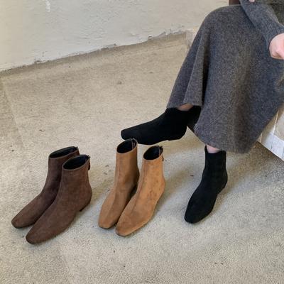 Осень 2025 новые замшевые ботильоны с квадратным носком, женские универсальные модные тонкие ботинки на низком каблуке, ботинки-носки, одинарные ботинки