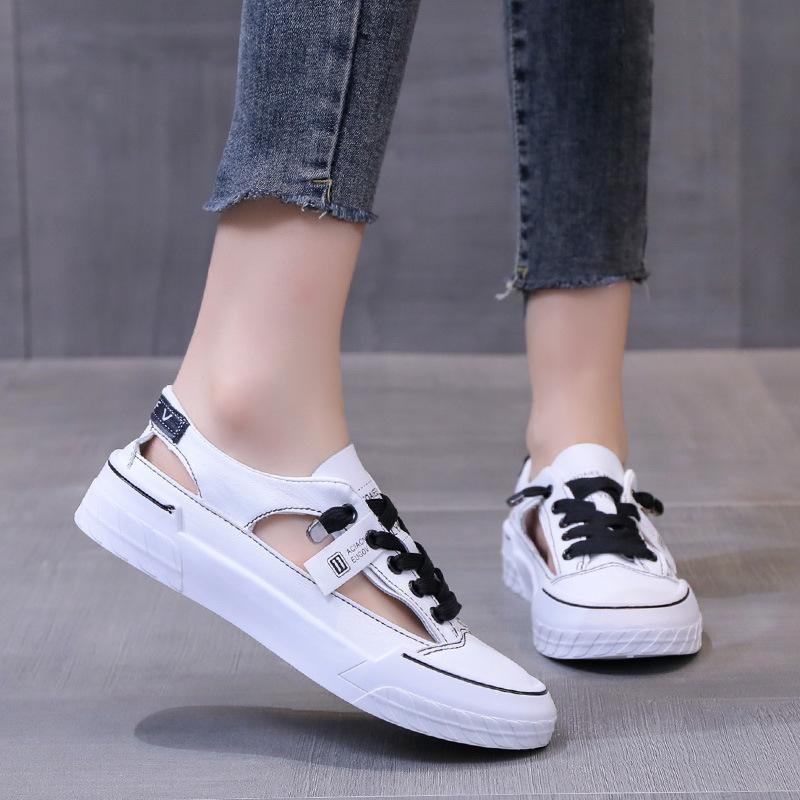 Белая обувь, женская обувь, новые сандалии с носком, летние полые дышащие повседневные спортивные туфли на плоской подошве