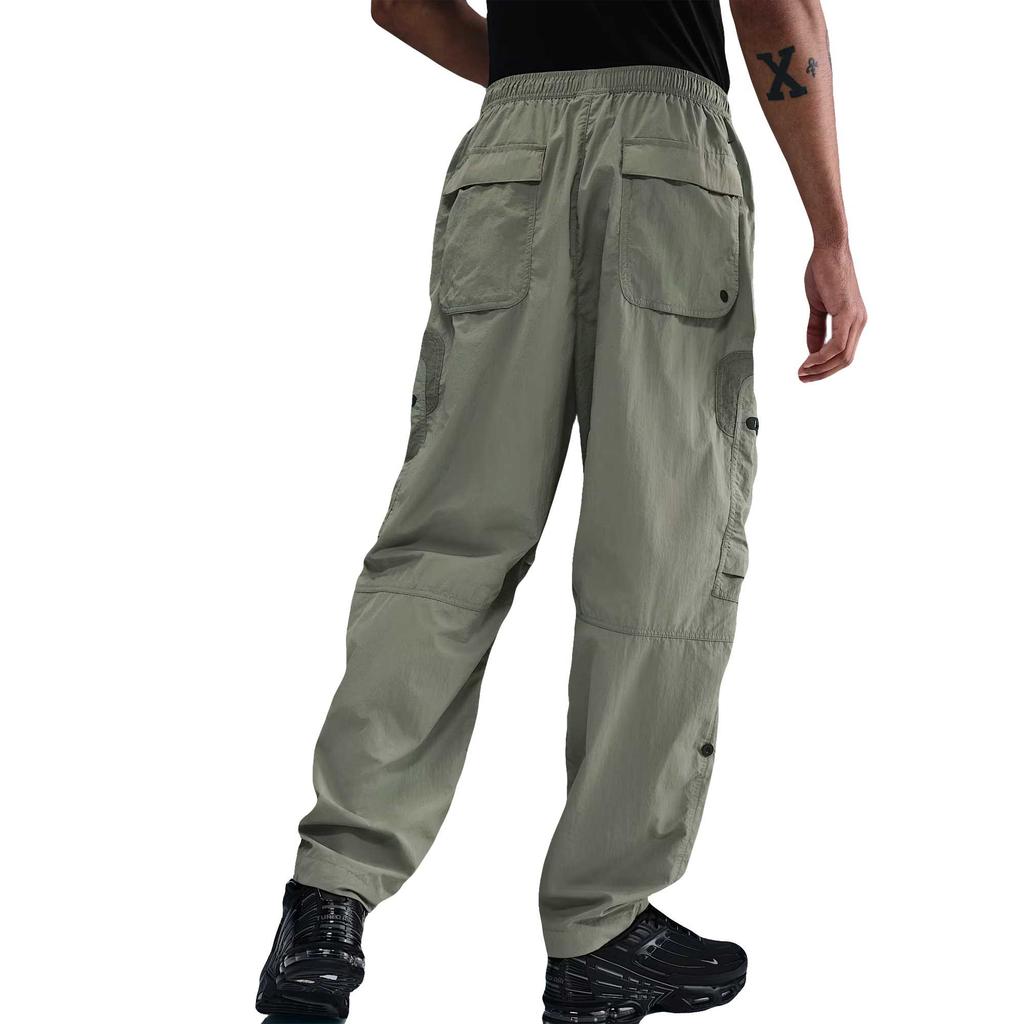 Nike Технологичные мужские тканые брюки-карго HJ2940-320