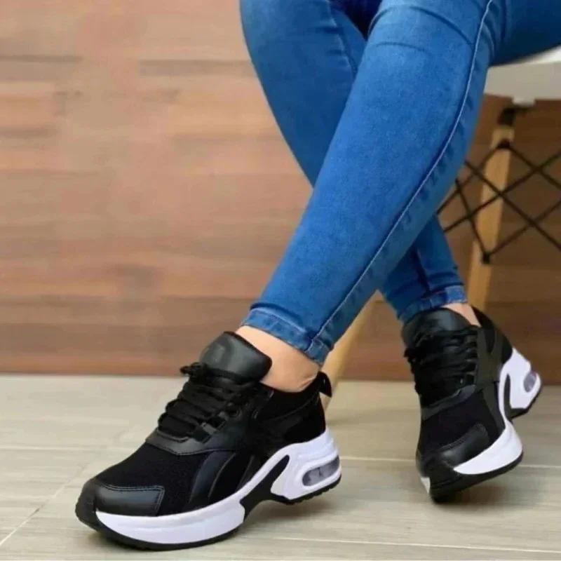 Кроссовки новые модные на танкетке, платформе, большого размера, повседневные спортивные туфли, женские, на шнуровке, сетчатые, дышащие, женские, вулканизированные туфли