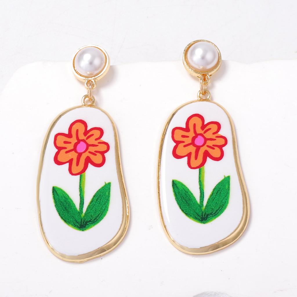 Simple, Fashionable, Fresh and Sweet Alloy Printed Flower Imitation Pearl Pendant Geometric Earrings, Versatile for Commuters