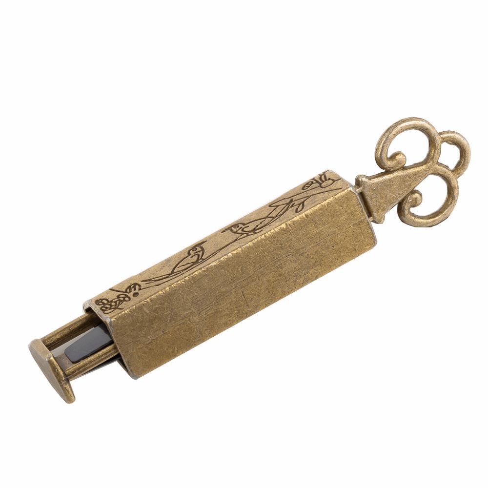 Old Style Brass Carved Flower Antique Locks Locks Lock and Key Padlock