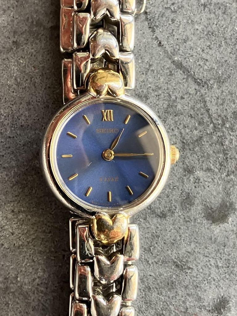 [Б/У] Проверено и работает женские часы SEIKO Tissé с браслетом-сердечком