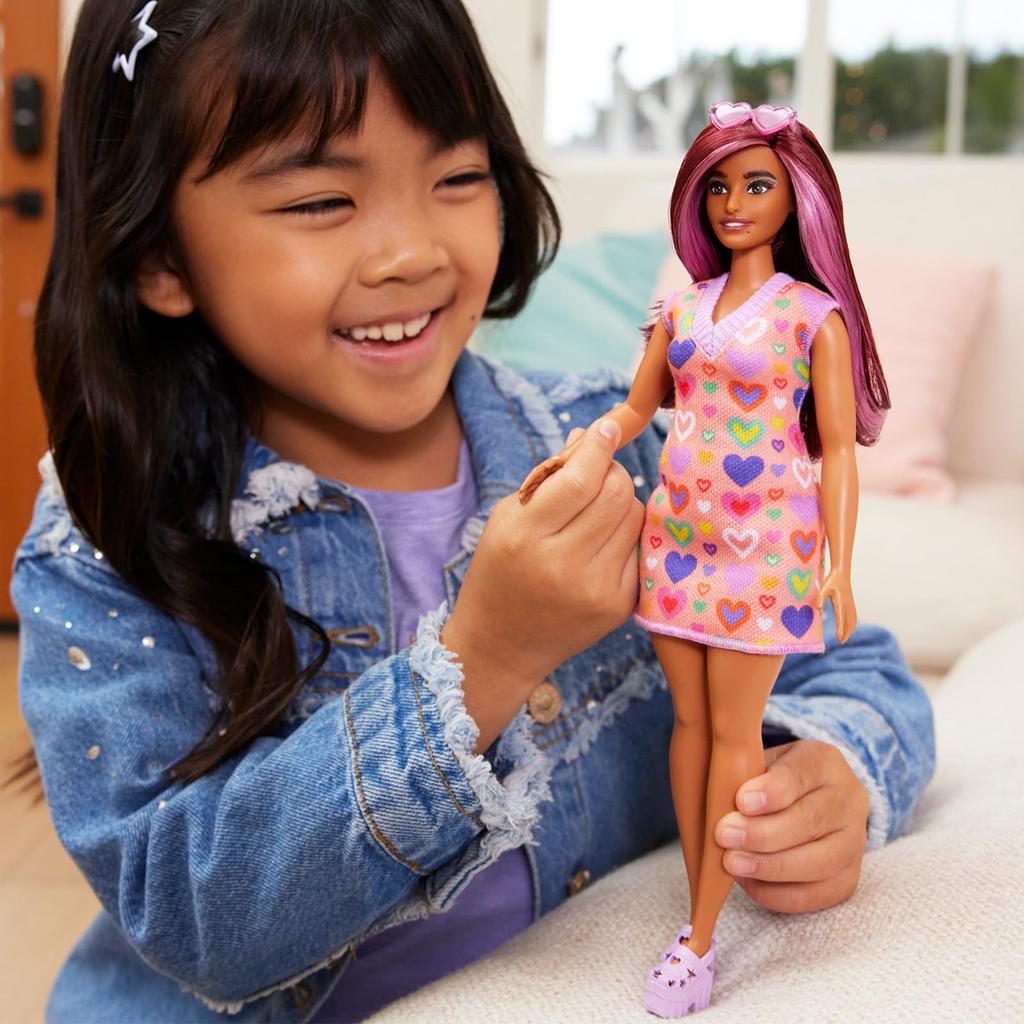 Кукла Barbie Fashionista в ярком платье с сердцем, нарядная кукла и домик, для детей от 3 лет, розовая, HJT04