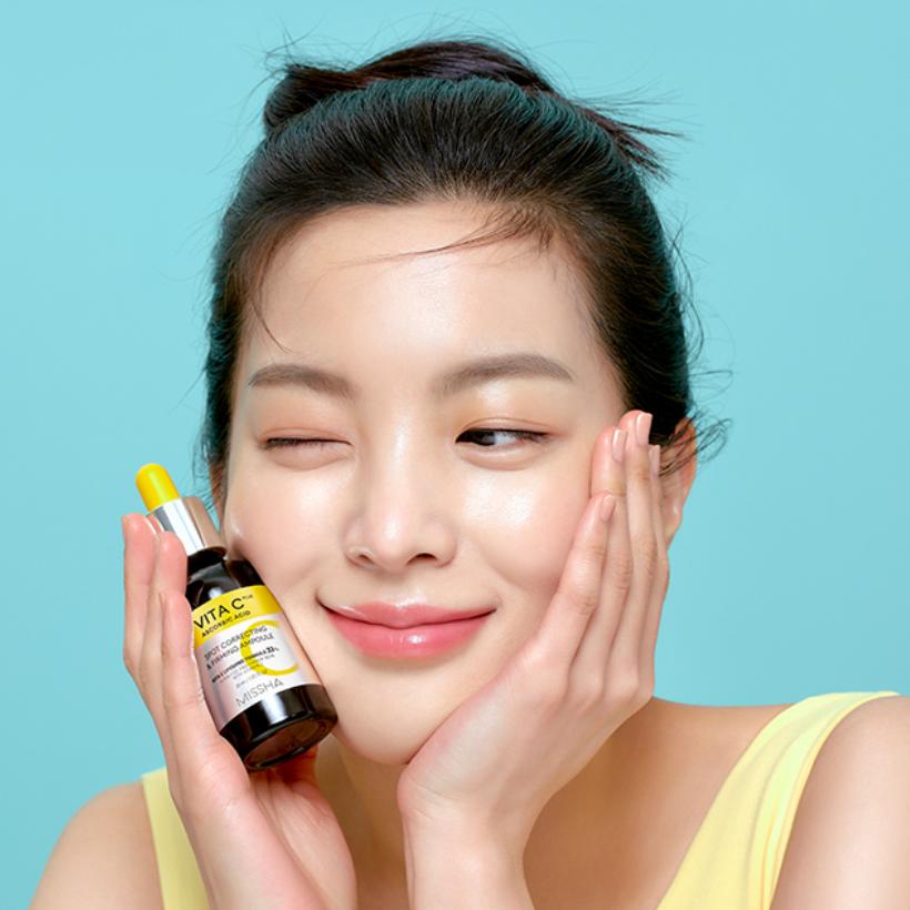 MISSHA Vita C Plus Spot Correcting & Firming Ampoule 40ml Brightening & Elasticity Care
