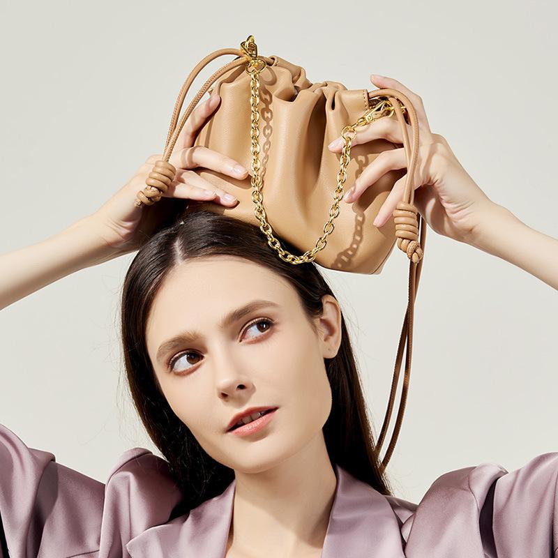 Сумка-облако из коровьей кожи Сумка-цепочка Сумка-благословение Маленькая сумка-ведро Универсальная кожаная сумка