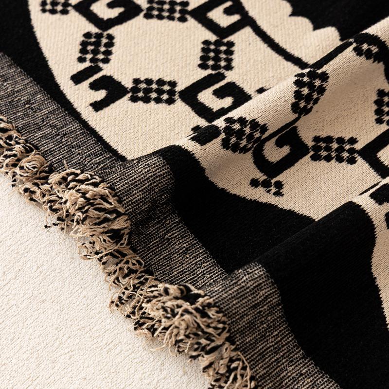 Vintage Chenille Sofa Cover Full Coverage Non-Slip Couch All-Season Universal Dog Pattern Couch Camping Blanket