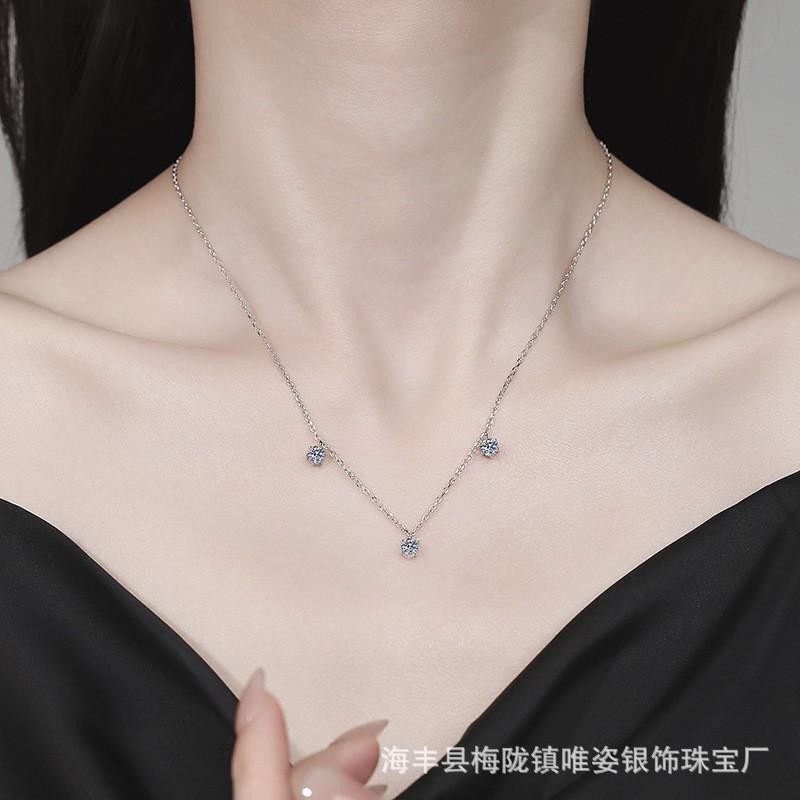 Moissanite Pendant Necklace Bow Chain Women Light Luxury Fashion Collarbone Jewelry