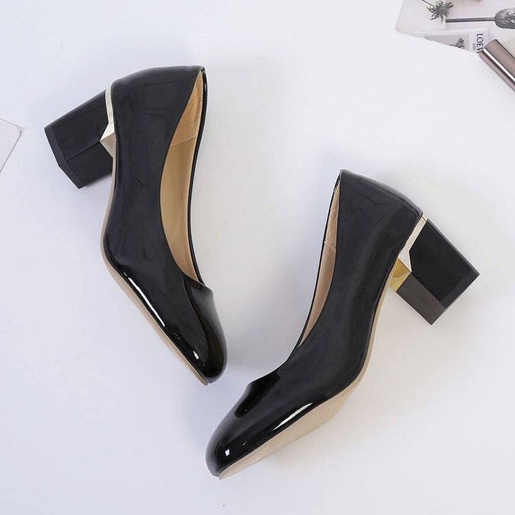 Женская обувь с квадратной головкой и неглубоким носком, толстые одинарные туфли, лакированные кожаные туфли и рабочая обувь, женские черные туфли