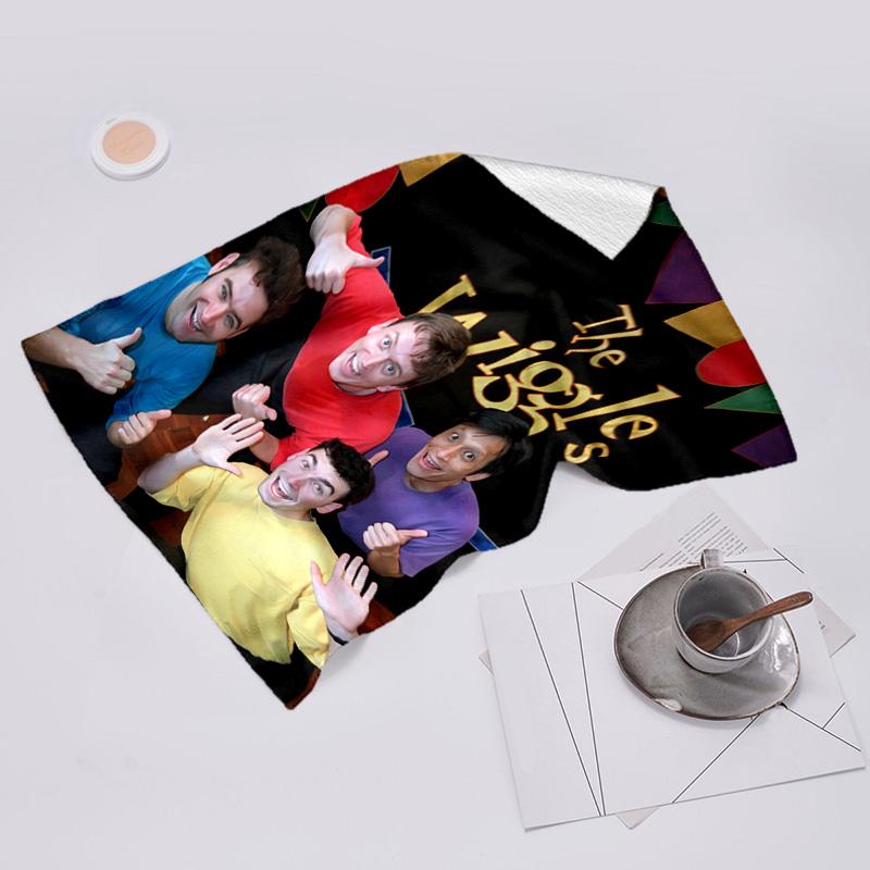 Пляжное полотенце с рисунком The Wiggles - мягкое, впитывающее, быстросохнущее, можно стирать в машине - идеально для плавания, кемпинга, купания