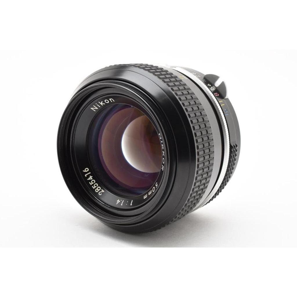 Used Superb condition NIKON NIKKOR 50mm F1.4 MF lens H740