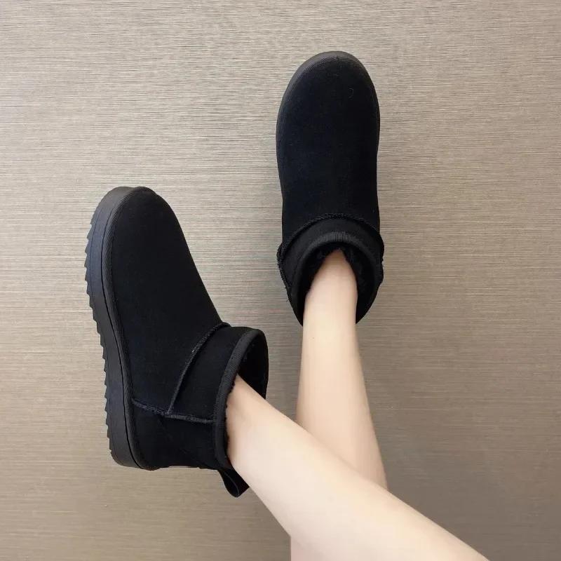 Snow Boots Women's Short Tube Thickened Cotton Shoes Non-slip Winter New Student Women's Shoes Black Boots Platform Shoes