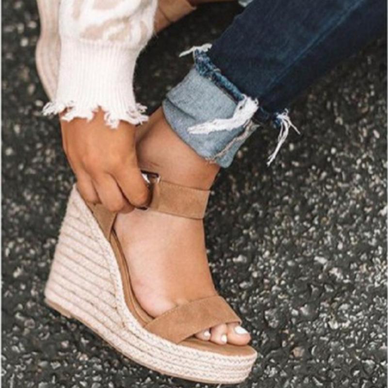 Женские сандалии на танкетке для отдыха, новые летние сандалии на танкетке со змеиным узором, вечерние туфли на высоком каблуке на платформе, sandalias mujer