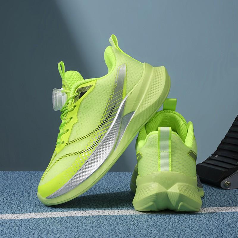 Youth style shoes Kids Running Shoes Boys Lightweight Breathable Mesh Sneakers With Rotating Buckle Outdoor Indoor Use
