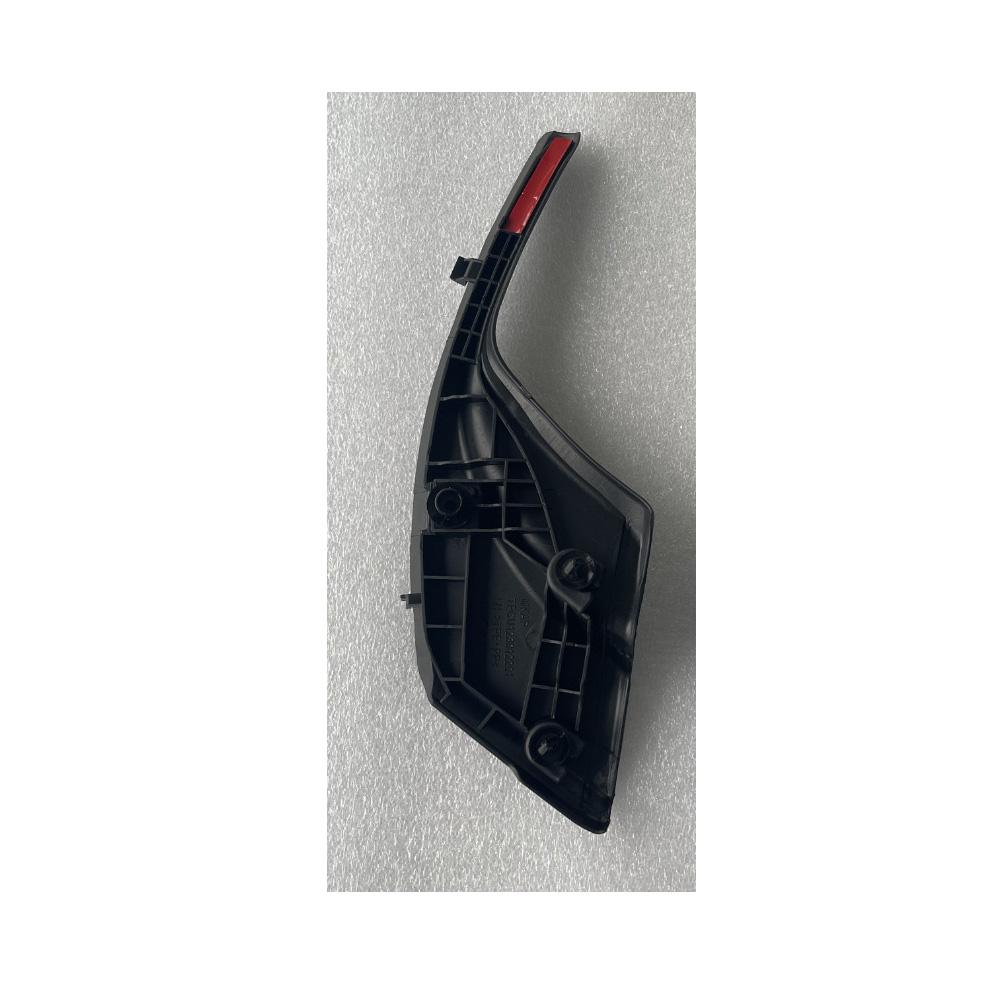 Front Left Windshield Wiper Side Cowl Extension Cover 53867-52150 For Toyota Pri