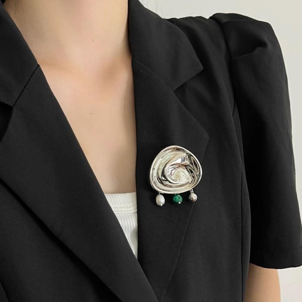Korean Ruffled Lapel Pin Beads Badge with Pendant Fashion Texture Brooch Daily Wear