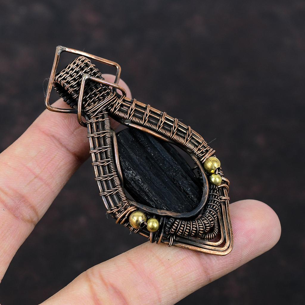 Черный турмалин грубый кулон медная проволока обернутый кулон драгоценный камень кулон ручной работы медная проволока ювелирные изделия свадебный подарок уникальный кулон