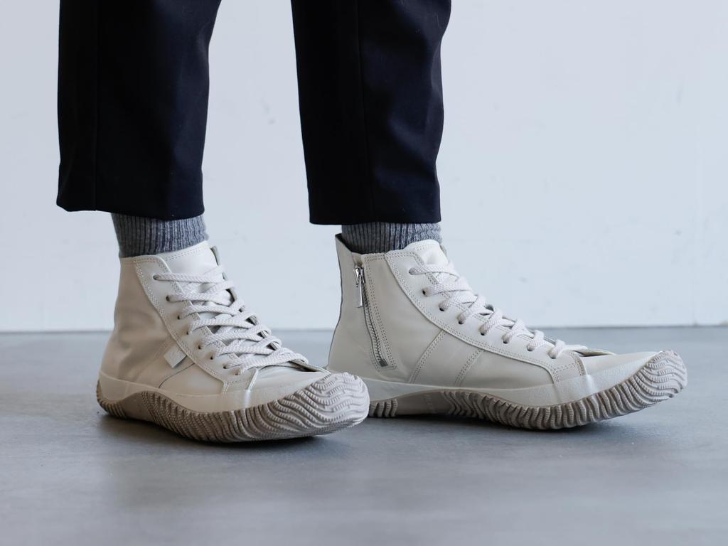 SPINGLE ДВИЖЕНИЕ СЛОНОВОЙ КОСТИ Размер LL SPM-443 Кроссовки, (27.5cm)