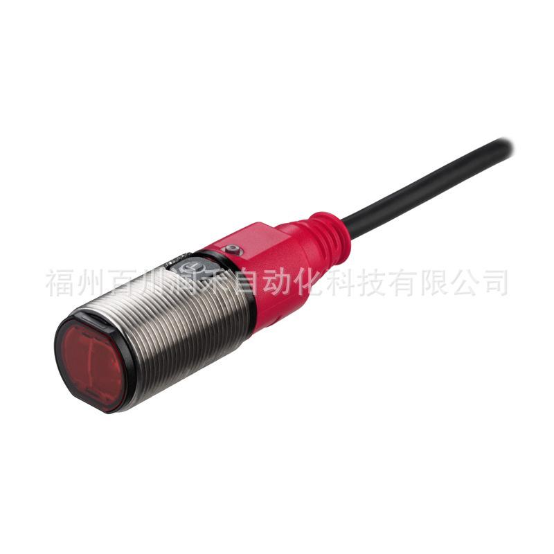 Совершенно новый фотоэлектрический выключатель Leuze ET328I-400F.3/2N 50128197 В наличии
