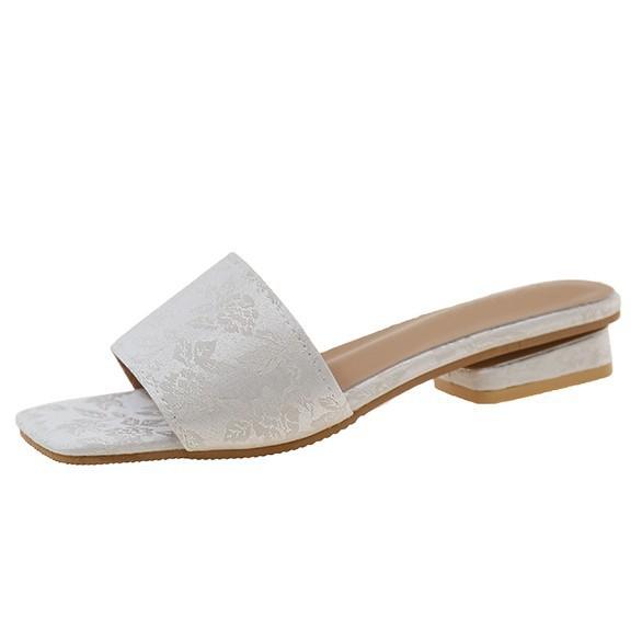 Flat Bottom New Skirt Fairy Vacation One-word Slippers Style with Beautiful Cool Slippers Female Summer Wear