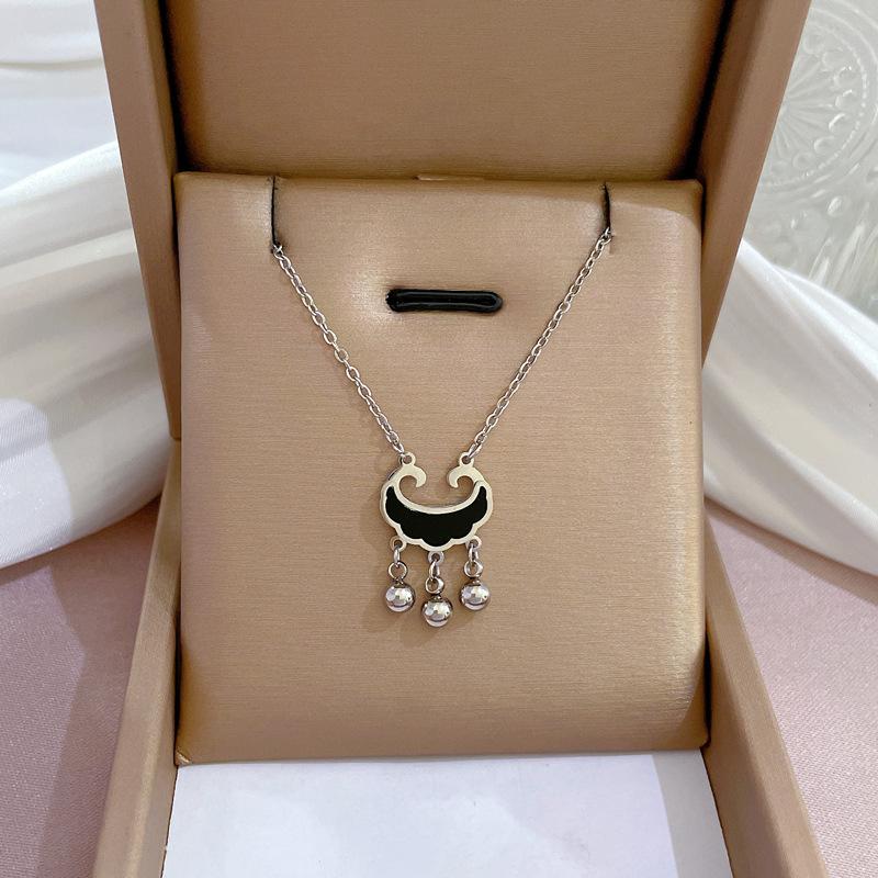 Fashion Retro Women's Necklace Temperament Micro Diamond Necklace Exquisite Collar Chain Accessories