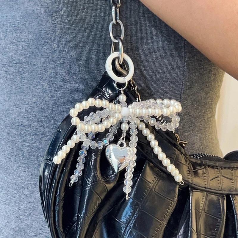 Y2K Bowknot Pearls Bag Pendant Charm Heart Keychain Elegant Beaded Keyring Sweet Bow Phone Key Chain
