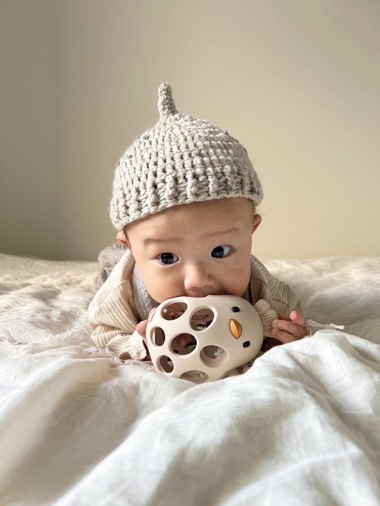 Fika Под присмотром воспитательницы детского сада мамы Силиконовый мяч Kokko Развивающая игрушка Первая игрушка Pink Kobe's