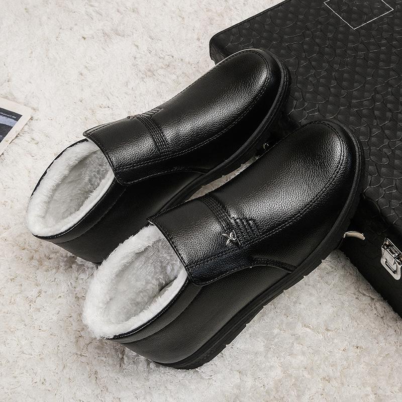 Зимние бархатные утолщенные мужские хлопковые туфли Зимние мужские хлопковые туфли на толстой подошве теплые нескользящие хлопковые кожаные туфли Папины хлопковые туфли мужские
