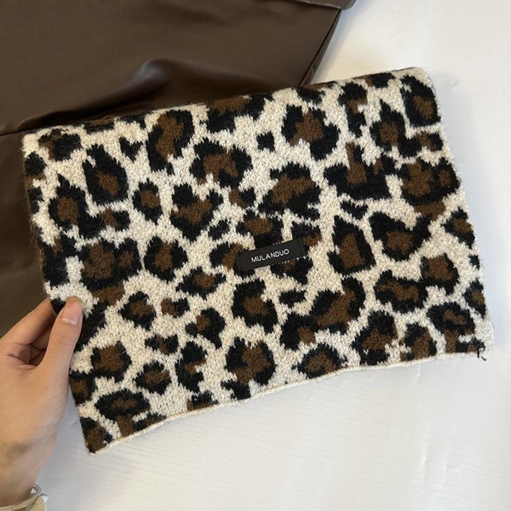 Lightweight Leopard Print Scarf Cashmere Blend Winter Shawl Fashion Imitation Wool Scarf Unisex