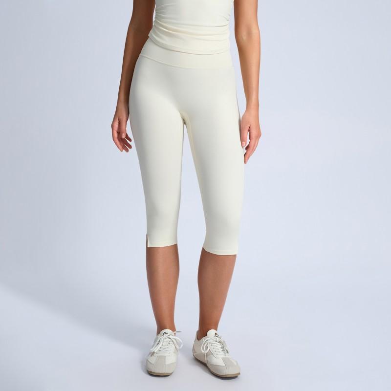 High-Waisted Yoga Shorts Women With Butt-Lifting Fit Knee-Length Split Leggings Breathable Nylon Workout Pants