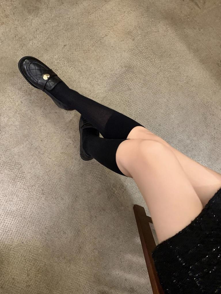 Туфли маленькие ароматные ветер ромб любовь пряжка толстый каблук ленивые женские одиночные туфли осень