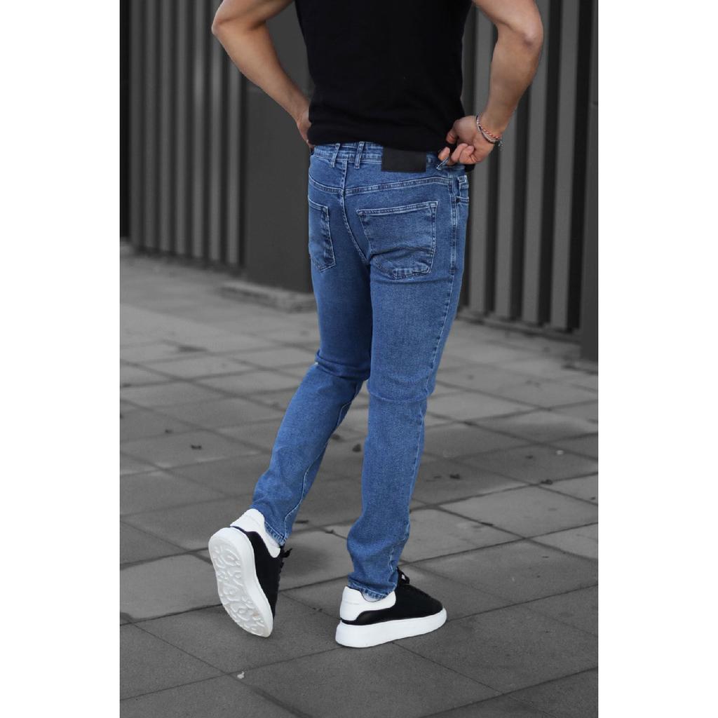 Мужские синие зауженные джинсы
