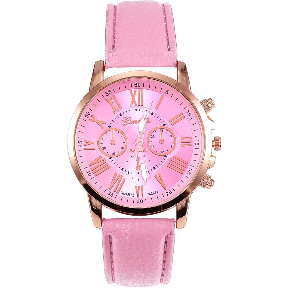 Женские кварцевые часы на кожаном ремешке