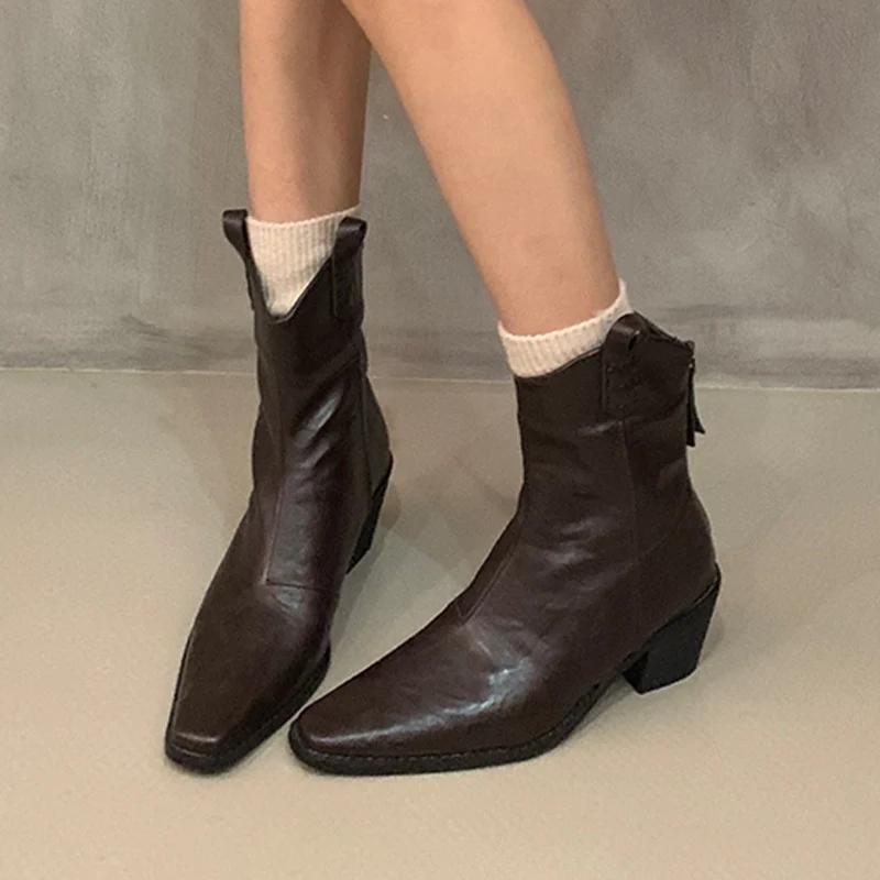 Женские ботильоны с острым носком, сексуальные дизайнерские туфли на среднем каблуке, тренд 2025 года, зимние кожаные туфли-лодочки Chelsea Botas Mujer