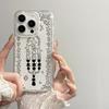 Чехол-браслет с цепочкой для iPhone 17 16 15 13 14, Air 17 12 14 16 Pro 17 14 16 Pro Max, с милым узором в виде сверкающих бриллиантов и ремешком.