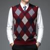 Autum Fashion Designer Brand Pullover Diamond Sweater V Neck Knit Vest Men Wool Sleeveless Casual Men Clothing