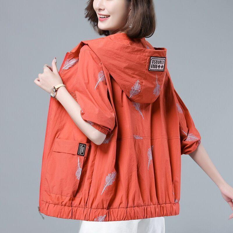 Большие размеры 3XL, куртки с капюшоном с принтом, женские свободные повседневные весенние верхняя одежда, тонкая солнцезащитная одежда, летняя базовая одежда для мам, Chaquetas