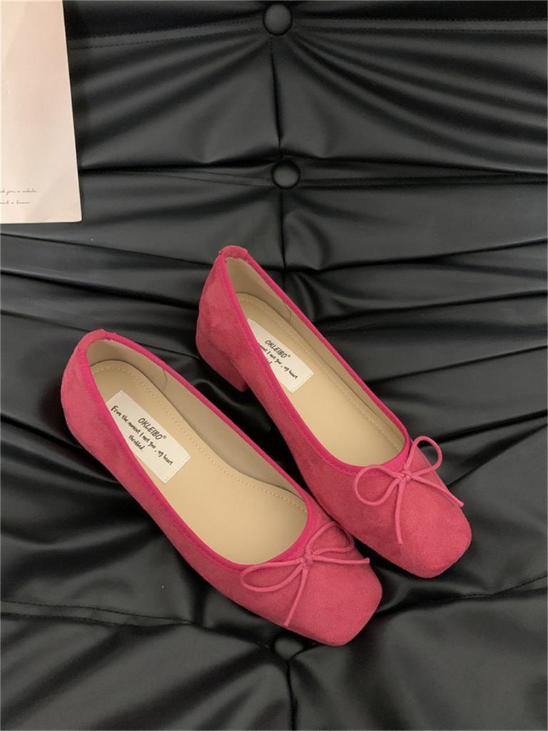 Замшевые туфли для бабушки, женские, весна-осень 2024 года, новые легкие туфли с квадратным носком и бантом, универсальные, на низком каблуке