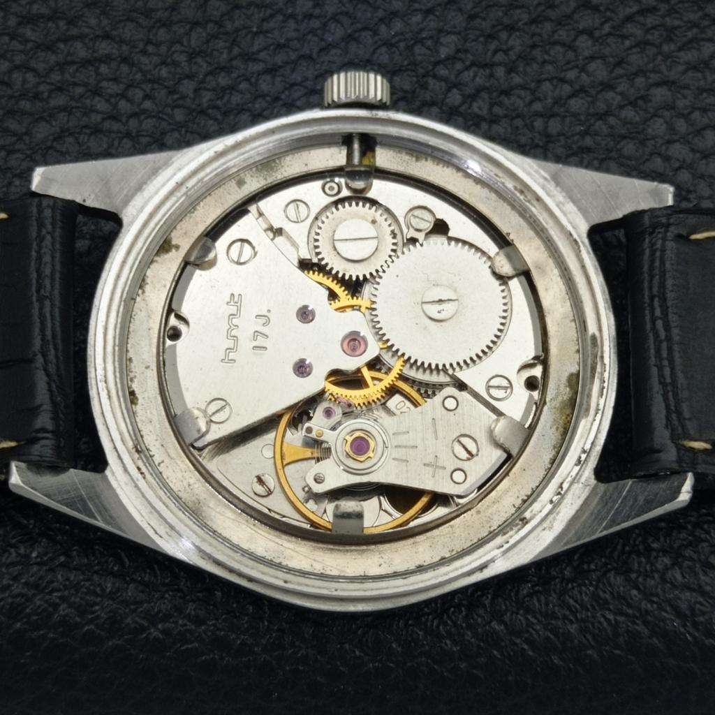 VINTAGE HMT JAWAN HAND-WINDING INDIAN MENS BLACK COLOR DIAL WATCH A700106-5 R201-a700106