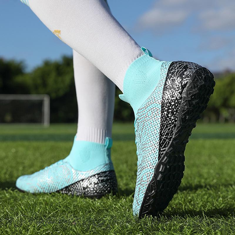 Новые футбольные бутсы мужские детские с шипами большого размера высокие для старшеклассников спортивные для соревнований и тренировок