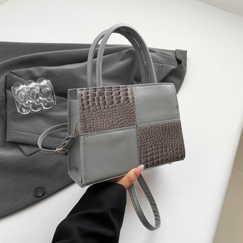 Осень новая нишевая дизайнерская маленькая квадратная сумка модная простая ретро изысканная трендовая сумка через плечо мессенджер