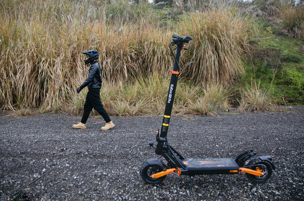 KuKirin G2 Про (ВМП) Электросамокат 500 Вт Мотор 48 В 15,6 Ач Аккумулятор 25 км/ч Макс. скорость 65 км Запас хода Электросамокат