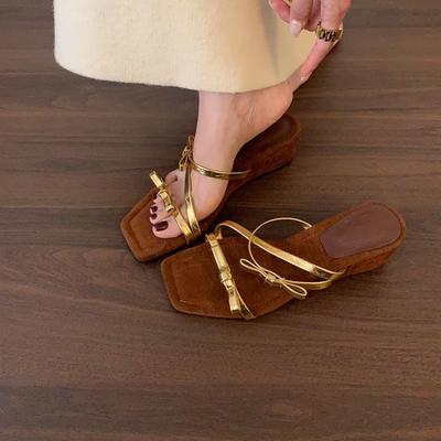 Модные летние шлепанцы с открытым носком и бантом для женщин 2025 Новая мода Танкетка Высокий каблук Стриптиз-вечеринка Обувь для скольжения Женская Zapatos De Mujer