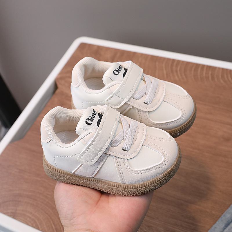 Новая детская спортивная обувь на весну и осень для младенцев и малышей - кроссовки для мальчиков и девочек для немецких тренировок.