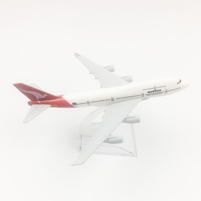 B747 Самолет авиакомпании Qantas Масштаб 1/400 Модель из металлического сплава 16 см Модель-симулятор Самолет Статическая декорация с шасси