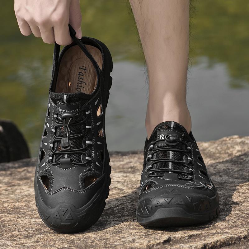 Fashion Comfortable Quick-Dry Beach Shoes  Non-Slip Sole Wading Aqua Shoes Hot Style Male Summer Sandals Fashion Men Hollow Out Sandals